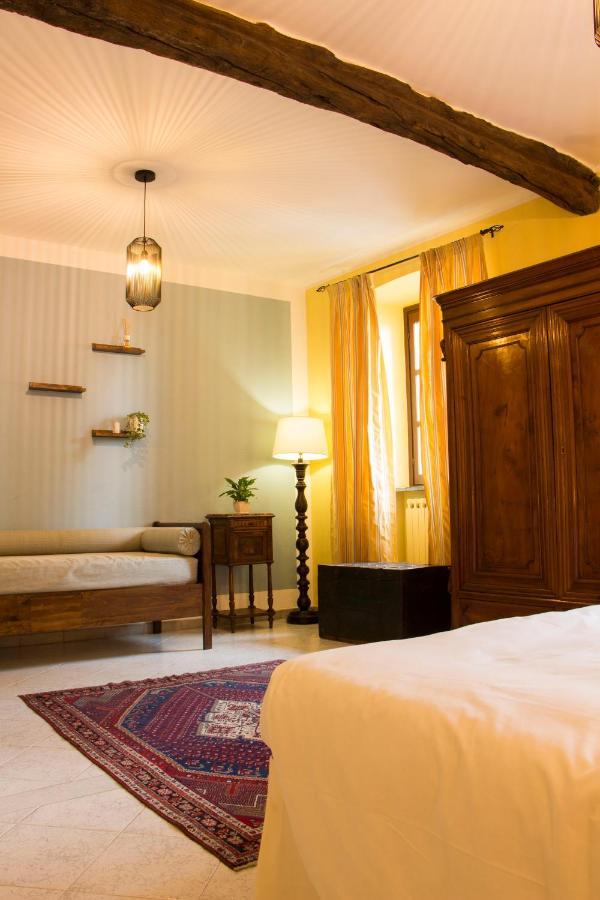 Bed and Breakfast L'Aromatario Neive Esterno foto
