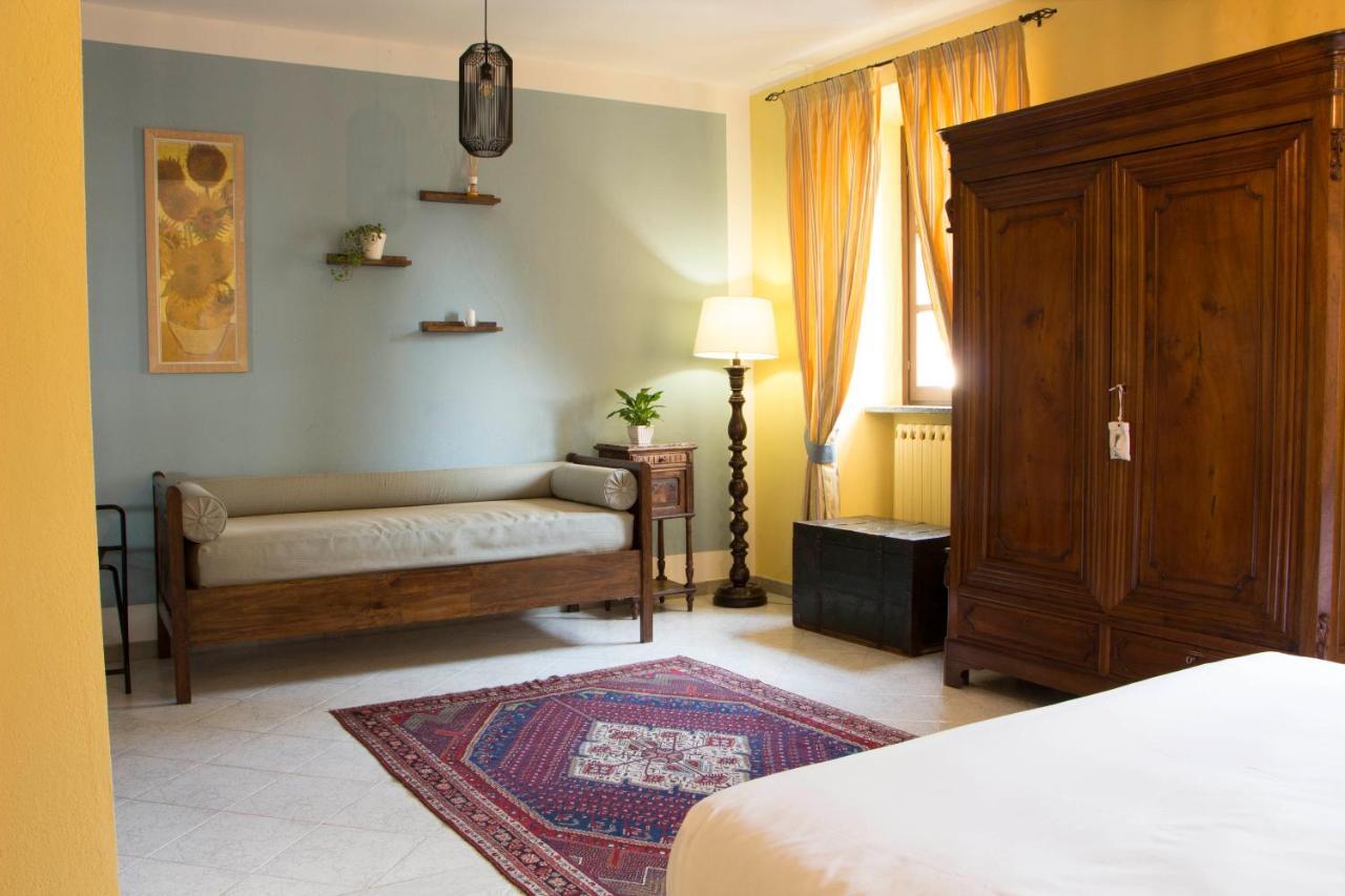 Bed and Breakfast L'Aromatario Neive Esterno foto