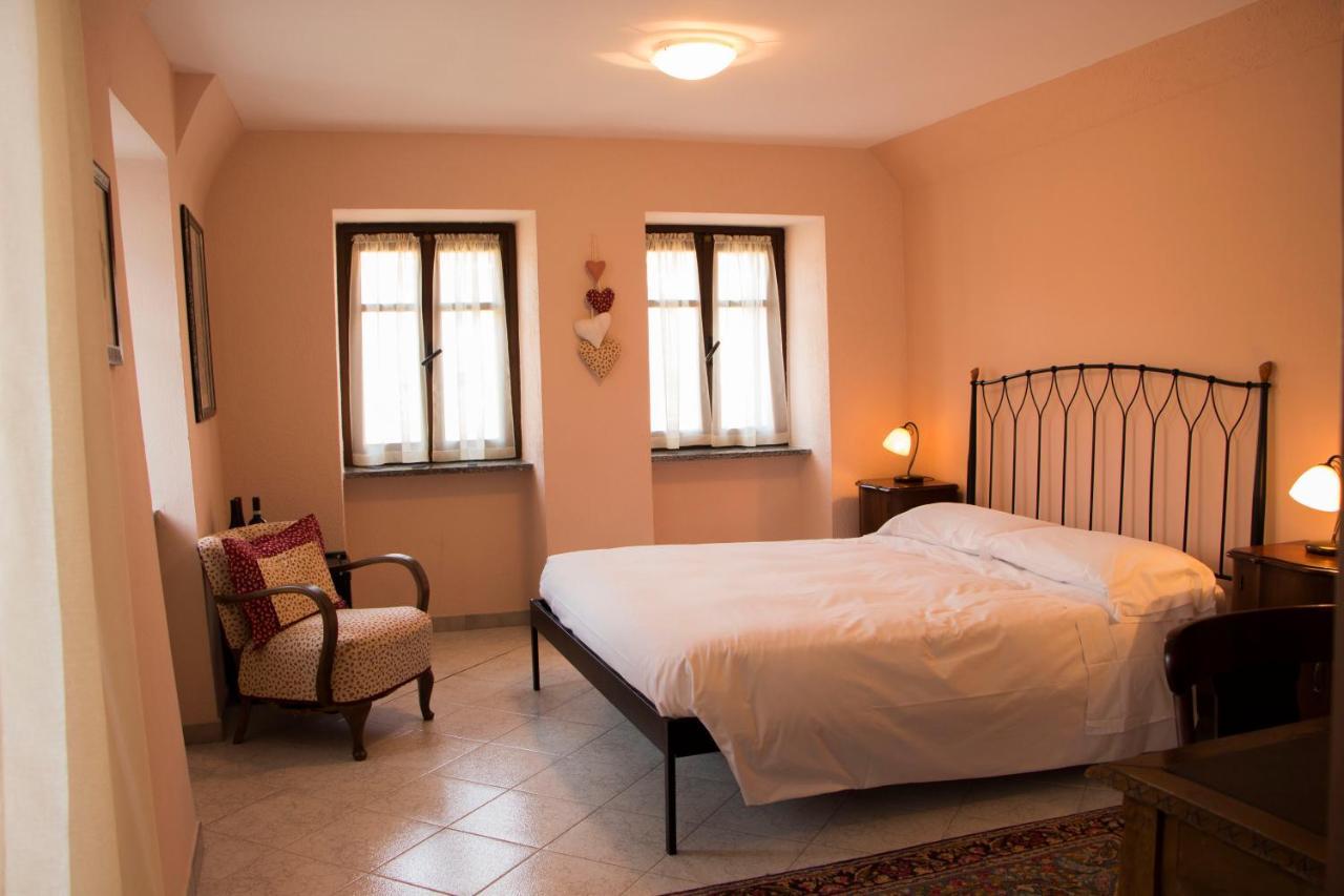 Bed and Breakfast L'Aromatario Neive Esterno foto