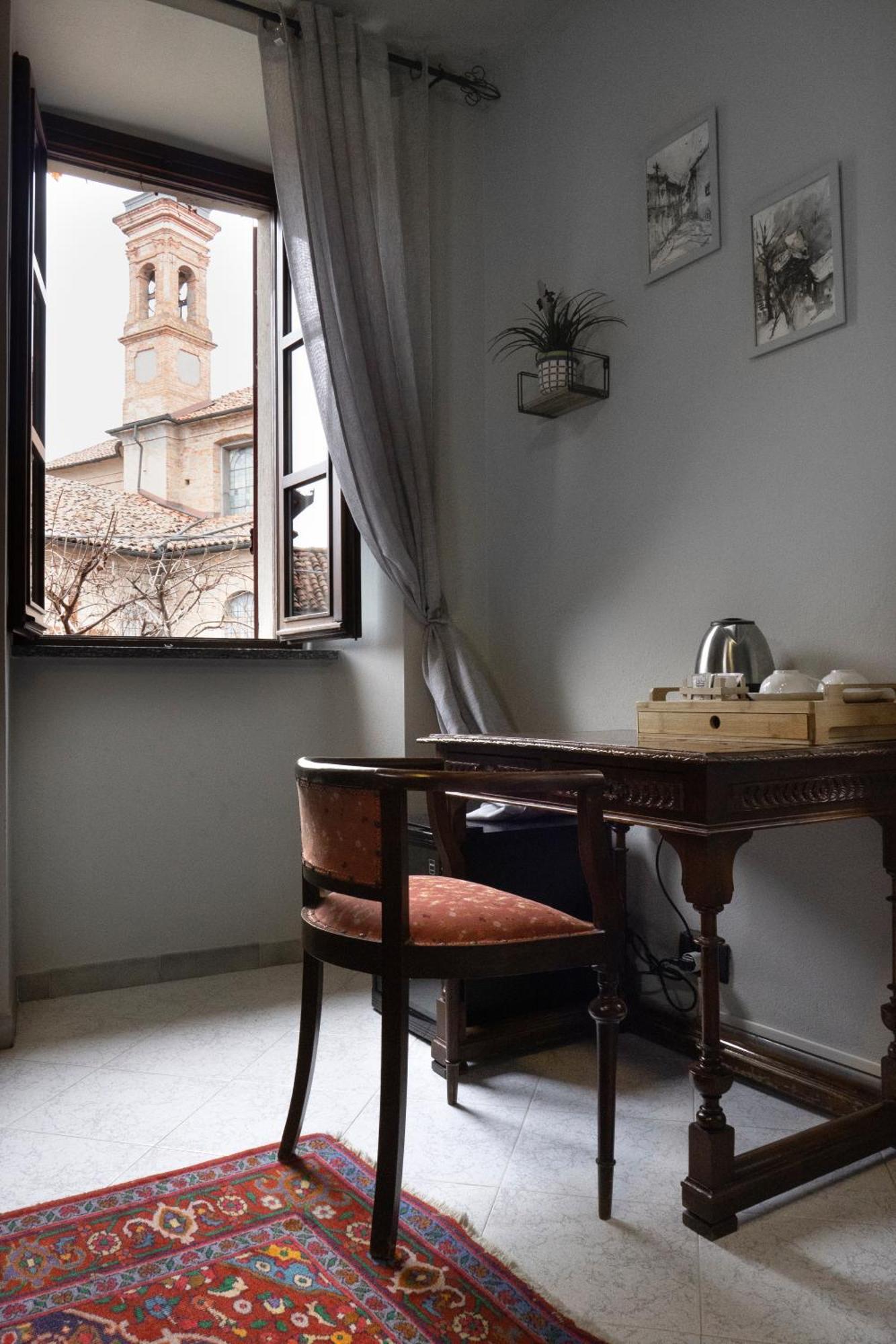 Bed and Breakfast L'Aromatario Neive Esterno foto