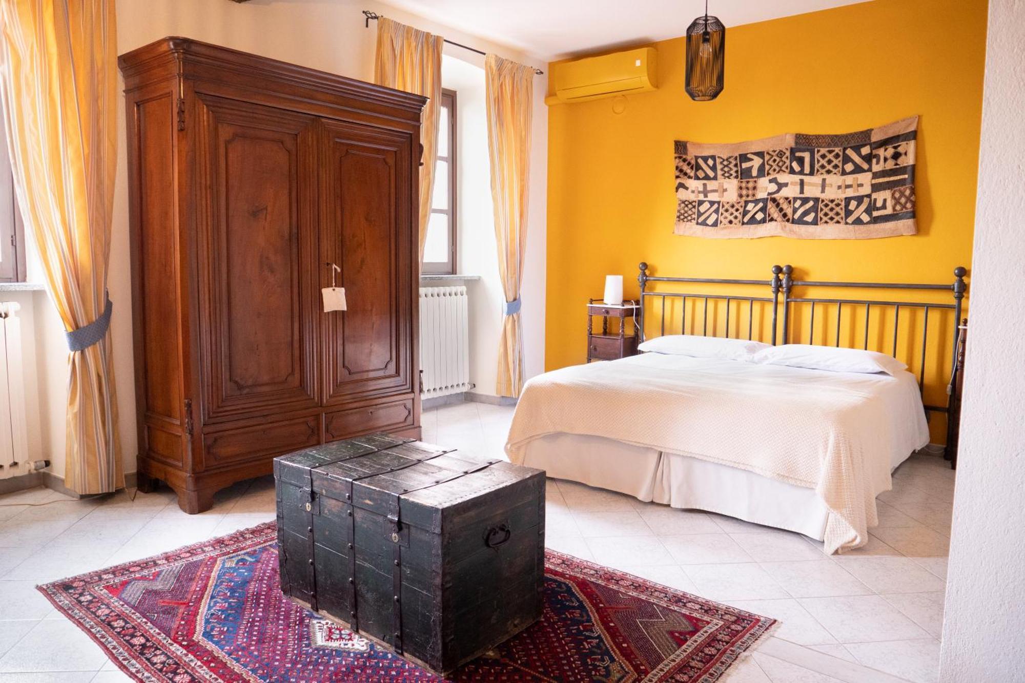 Bed and Breakfast L'Aromatario Neive Esterno foto