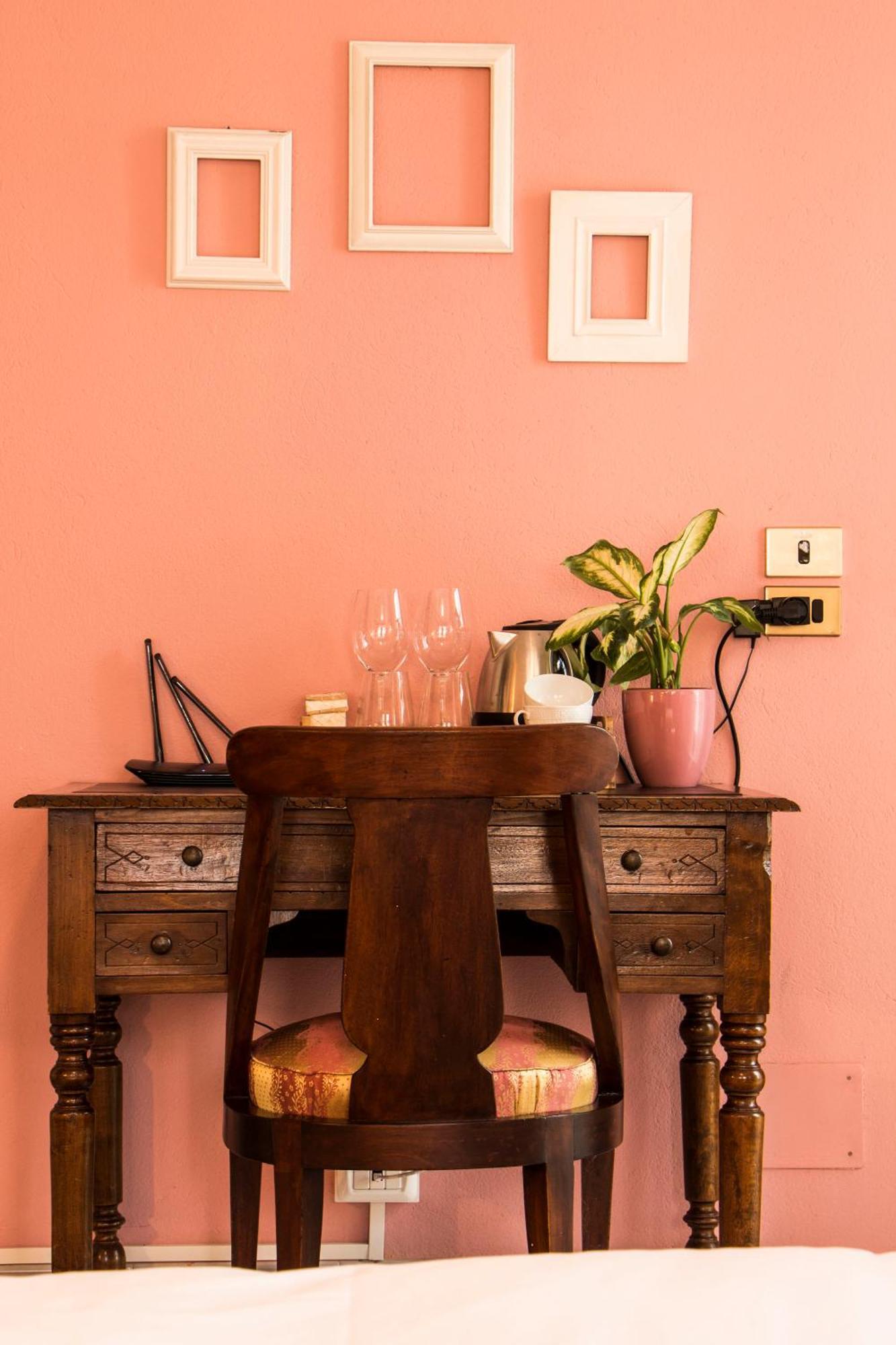 Bed and Breakfast L'Aromatario Neive Esterno foto