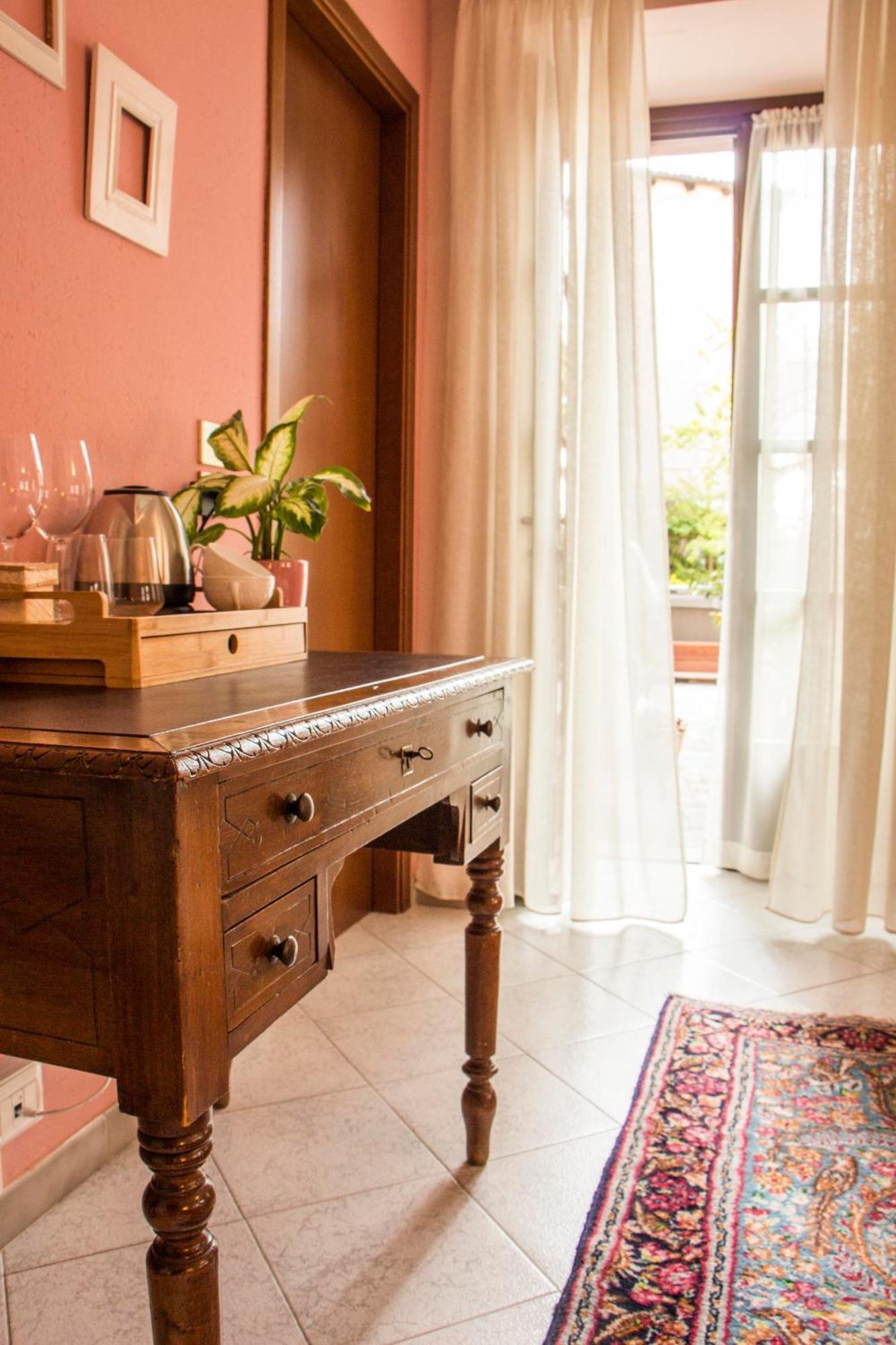 Bed and Breakfast L'Aromatario Neive Esterno foto